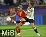 23.07.2025, UEFA Frauen-Europameisterschaft 2025 in der Schweiz. Halbfinale, Deutschland - Spanien, Im Stadion Letzigrund Zrich. v.l. Mariona Caldentey (Spanien) gegen Sara Dbritz (Deutschland) 