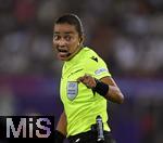 23.07.2025, UEFA Frauen-Europameisterschaft 2025 in der Schweiz. Halbfinale, Deutschland - Spanien, Im Stadion Letzigrund Zrich. Referee Edina Alves (BRA)