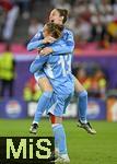 23.07.2025, UEFA Frauen-Europameisterschaft 2025 in der Schweiz. Halbfinale, Deutschland - Spanien, Im Stadion Letzigrund Zrich. v.l. Torhterin Adriana Nanclares (Spanien) und Torhterin Catalina Coll (Spanien) jubeln.