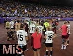 23.07.2025, UEFA Frauen-Europameisterschaft 2025 in der Schweiz. Halbfinale, Deutschland - Spanien, Im Stadion Letzigrund Zrich. TDie deutschen bei den Fans