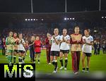 23.07.2025, UEFA Frauen-Europameisterschaft 2025 in der Schweiz. Halbfinale, Deutschland - Spanien, Im Stadion Letzigrund Zrich. Enttusche deutsche Spielerinnen nach der 0:1 Niederlage im Halbfinale, Torhterin Ena Mahmutovic (Deutschland), Torhterin Ena Mahmutovic (Deutschland), Janina Minge  (Deutschland), Rebecca Knaak (Deutschland), Carlotta Wamser (Deutschland) 