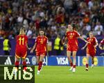 23.07.2025, UEFA Frauen-Europameisterschaft 2025 in der Schweiz. Halbfinale, Deutschland - Spanien, Im Stadion Letzigrund Zrich. Jubel bei den Spanierinnen nach Schlusspfiff, Alexia Putellas (Spanien), Leila Ouahabi (Spanien), Maite Zubieta (Spanien), 