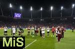 23.07.2025, UEFA Frauen-Europameisterschaft 2025 in der Schweiz. Halbfinale, Deutschland - Spanien, Im Stadion Letzigrund Zrich. Frust bei den Deutschen Spielerinnen nach der Niederlage, Sjoeke Nsken (re, GER) Carlotta Wamser (Deutschland) Franziska Kett (Deutschland), Sydney Lohmann (Deutschland) 