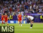 23.07.2025, UEFA Frauen-Europameisterschaft 2025 in der Schweiz. Halbfinale, Deutschland - Spanien, Im Stadion Letzigrund Zrich. Jubel bei den Spanierinnen nach Schlusspfiff, Selina Cerci (Deutschland) dagegen ist am Ende.