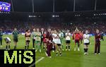 23.07.2025, UEFA Frauen-Europameisterschaft 2025 in der Schweiz. Halbfinale, Deutschland - Spanien, Im Stadion Letzigrund Zrich. Frust bei den Deutschen Spielerinnen nach der Niederlage, Sjoeke Nsken (mitte, GER) Carlotta Wamser (Deutschland) Franziska Kett (Deutschland) 
