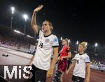 23.07.2025, UEFA Frauen-Europameisterschaft 2025 in der Schweiz. Halbfinale, Deutschland - Spanien, Im Stadion Letzigrund Zrich. Frust bei den Deutschen Spielerinnen nach der Niederlage, Klara Bhl (Deutschland) nachdenklich, Linda Dallmann (Deutschland) und Giulia Gwinn (Deutschland) hinten 