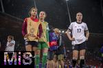 23.07.2025, UEFA Frauen-Europameisterschaft 2025 in der Schweiz. Halbfinale, Deutschland - Spanien, Im Stadion Letzigrund Zrich. Frust bei den Deutschen Spielerinnen nach der Niederlage, Cora Zicai (Deutschland) und Franziska Kett (Deutschland) 