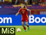23.07.2025, UEFA Frauen-Europameisterschaft 2025 in der Schweiz. Halbfinale, Deutschland - Spanien, Im Stadion Letzigrund Zrich. Patri Guijarro (Spanien) am Ball 