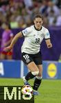 23.07.2025, UEFA Frauen-Europameisterschaft 2025 in der Schweiz. Halbfinale, Deutschland - Spanien, Im Stadion Letzigrund Zrich. Giovanna Hoffmann (Deutschland) am Ball 