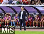 23.07.2025, UEFA Frauen-Europameisterschaft 2025 in der Schweiz. Halbfinale, Deutschland - Spanien, Im Stadion Letzigrund Zrich. Trainerin Montserrat Tome (Spanien) an der Seitenlinie.