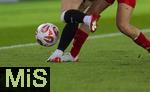23.07.2025, UEFA Frauen-Europameisterschaft 2025 in der Schweiz. Halbfinale, Deutschland - Spanien, Im Stadion Letzigrund Zrich. Zweikampf um den Ball.