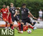 25.07.2025, Fussball 1. Bundesliga 2025/2026,  Testspiel Rot-Weiss Essen - FC Augsburg, im Donaustadion Dillingen, Schwaben. Ekin Celebi (Essen) am Ball 
 

