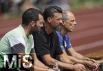 25.07.2025, Fussball 1. Bundesliga 2025/2026,  Testspiel Rot-Weiss Essen - FC Augsburg, im Donaustadion Dillingen, Schwaben. mitte: Trainer Sandro Wagner (FC Augsburg) auf der Bank.
 

