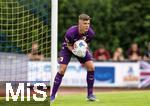 25.07.2025, Fussball 1. Bundesliga 2025/2026,  Testspiel Rot-Weiss Essen - FC Augsburg, im Donaustadion Dillingen, Schwaben. Torwart Finn Dahmen (FC Augsburg) hat den Ball 
 

