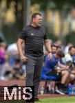 25.07.2025, Fussball 1. Bundesliga 2025/2026,  Testspiel Rot-Weiss Essen - FC Augsburg, im Donaustadion Dillingen, Schwaben. Trainer Uwe Koschinat (Essen).

