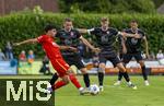 25.07.2025, Fussball 1. Bundesliga 2025/2026,  Testspiel Rot-Weiss Essen - FC Augsburg, im Donaustadion Dillingen, Schwaben. Aiman Dardari (li, Augsburg) am Ball  

