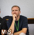 25.07.2025, Fussball 1. Bundesliga 2025/2026,  Testspiel Rot-Weiss Essen - FC Augsburg, im Donaustadion Dillingen, Schwaben.  Benjamin Benni Weber (Sportdirektor FC Augsburg)  
 
