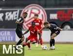 25.07.2025, Fussball 1. Bundesliga 2025/2026,  Testspiel Rot-Weiss Essen - FC Augsburg, im Donaustadion Dillingen, Schwaben. mitte: Kyliane Dong (FC Augsburg) am Ball 

