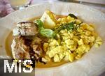 27.07.2025, Hauptgang in einem Unterallguer Restaurant, Gegrilltes Schweinefilet mit Soe und Sptzle.