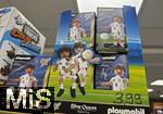 27.07.2025, Verkaufsdisplay in einem Supermarkt in Bayern, Fussballspieler der DFB-Nationalmannschaft gibt es als Playmobilfiguren zu kaufen. Robin Koch (Deutschland) Leroy Sane (Deutschland), Jonas Hofmann, Jamal Musiala, 