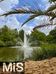 28.07.2025, Kurpark in Bad Wrishofen (Unterallgu),  Der Brunnen im Jakobsweiher ist neuerdings wieder in Betrieb, nach einer langen Pause. 