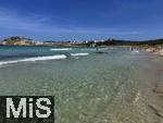 23.07.2025,  Beliebtes Reiseziel der Deutschen, Mallorca. Hier Cala Ratjada am weitlufigen Natur-Strand Cala Agulla.  