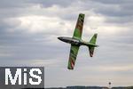 06.07.2025, Bad Wrishofen im Unterallgu, 60 Jahre Jubilumsflugtag des Modellflugplatz MFC-Bad Wrishofen,  Dsen-Modellflugzeug in der Luft. Gebaut von Gernot Bruckmann  