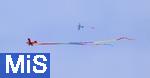 06.07.2025, Bad Wrishofen im Unterallgu, 60 Jahre Jubilumsflugtag des Modellflugplatz MFC-Bad Wrishofen,   Fuchsjagd mit zwei Modellen bei dem es darum geht, einem Modellflugzeug in der Luft, dem Fuchs ein 10 m langes buntes Band abzuschneiden.
