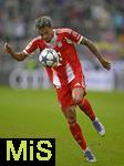 02.08.2025, Fussball Bundesliga 2025/2026, Freundschaftsspiel, FC Bayern Mnchen - Olympique Lyon, in der Allianz-Arena Mnchen, Luis Diaz (FC Bayern Mnchen) am Ball.
