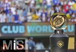 13.07.2025, FIFA Club World Cup 2025, Finale: Chelsea FC - Paris St. Germain, im MetLife Stadium (East Rutherford, NJ),  Siegerehrung nach dem Spiel. Die Trophe steht auf der Stele bereit.