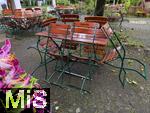 04.08.2025, Biergarten im Allgu (Bayern), nur leere Tische bei dem derzeit herrschenden nasskalten Regenwetter.  