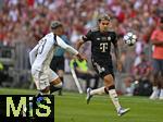 07.08.2025, Fussball Bundesliga 2025/2026, Freundschaftsspiel, Telekom-Cup, FC Bayern Mnchen - Tottenham Hotspur, in der Allianz-Arena Mnchen, v.l. Pedro Porro (Tottenham Hotspur) gegen Luis Diaz (FC Bayern Mnchen) 