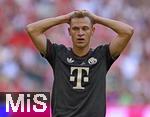 07.08.2025, Fussball Bundesliga 2025/2026, Freundschaftsspiel, Telekom-Cup, FC Bayern Mnchen - Tottenham Hotspur, in der Allianz-Arena Mnchen, Joshua Kimmich (FC Bayern Mnchen) schlgt die Hnde ber dem Kopf zusammen.