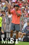 07.08.2025, Fussball Bundesliga 2025/2026, Freundschaftsspiel, Telekom-Cup, FC Bayern Mnchen - Tottenham Hotspur, in der Allianz-Arena Mnchen,Trainer Vincent Kompany (FC Bayern Mnchen) 