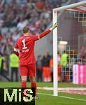 07.08.2025, Fussball Bundesliga 2025/2026, Freundschaftsspiel, Telekom-Cup, FC Bayern Mnchen - Tottenham Hotspur, in der Allianz-Arena Mnchen, Torwart Manuel Neuer (FC Bayern Mnchen) Rckenansicht