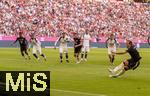 07.08.2025, Fussball Bundesliga 2025/2026, Freundschaftsspiel, Telekom-Cup, FC Bayern Mnchen - Tottenham Hotspur, in der Allianz-Arena Mnchen, Harry Kane (FC Bayern Mnchen) bei seinem vergebenen Elfmeter wegen Ausrutscher.