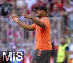 07.08.2025, Fussball Bundesliga 2025/2026, Freundschaftsspiel, Telekom-Cup, FC Bayern Mnchen - Tottenham Hotspur, in der Allianz-Arena Mnchen, Trainer Vincent Kompany (FC Bayern Mnchen) in Rage  