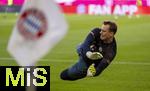 07.08.2025, Fussball Bundesliga 2025/2026, Freundschaftsspiel, Telekom-Cup, FC Bayern Mnchen - Tottenham Hotspur, in der Allianz-Arena Mnchen, Torwart Manuel Neuer (FC Bayern Mnchen) wrmt sich auf