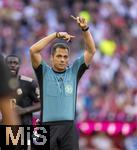 07.08.2025, Fussball Bundesliga 2025/2026, Freundschaftsspiel, Telekom-Cup, FC Bayern Mnchen - Tottenham Hotspur, in der Allianz-Arena Mnchen, Schiedsrichter Robert Hartmann