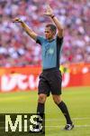 07.08.2025, Fussball Bundesliga 2025/2026, Freundschaftsspiel, Telekom-Cup, FC Bayern Mnchen - Tottenham Hotspur, in der Allianz-Arena Mnchen, Schiedsrichter Robert Hartmann