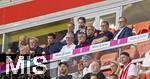 07.08.2025, Fussball Bundesliga 2025/2026, Freundschaftsspiel, Telekom-Cup, FC Bayern Mnchen - Tottenham Hotspur, in der Allianz-Arena Mnchen, Ehrengastbereich, Vereinsfhrung FC Bayern mit , Ex-Prsident und Aufsichtsratsvorsitzender Karl Hopfner (FC Bayern Mnchen), Geschftsfhrer Michael Diederich (FC Bayern Mnchen), Sportvorstand Max Eberl (Bayern Mnchen), Vorstandsvorsitzender Jan-Christian Dreesen (FC Bayern Mnchen), Michael Ballack, Prsident Herbert Hainer (FC Bayern) 