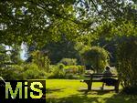 10.08.2025, Kurpark in Bad Wrishofen (Unterallgu), Kurgste, Einheimische und Urlauber finden hier Entspannung und Ruhe in gepflegter Natur,