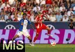 12.08.2025, Fussball Bundesliga 2025/2026, Freundschaftsspiel, Grasshopper Club Zrich - FC Bayern Mnchen - im Stadion am Letzigrund, Zrich (Schweiz). v.li: Yannick Bettkober (Grasshopper Club Zrich) gegen Luis Diaz (FC Bayern Mnchen) 