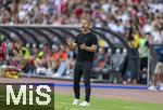 12.08.2025, Fussball Bundesliga 2025/2026, Freundschaftsspiel, Grasshopper Club Zrich - FC Bayern Mnchen - im Stadion am Letzigrund, Zrich (Schweiz). Trainer Gerald Scheiblehner (Grasshopper Club Zrich) am Spielfeldrand