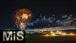 14.08.2025, Freizeitpark, Allgu Skylinepark in Rammingen bei Bad Wrishofen, Drohnen-Nachtaufnahme bei SKYLINEPARK BEI NACHT am 14.08.2025 mit dem groen Nachtfeuerwerk um 23:00 Uhr. 