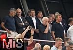 16.08.2025, Fussball Bundesliga 2025/2026, Franz-Beckenbauer-Supercup, VfB Stuttgart - FC Bayern Mnchen, in der MHP-Arena (Stuttgart). v.l. Prsident Herbert Hainer (FC Bayern) und DFB Prsident Bernd Neuendorf (Deutschland) Sportdirektor Rudi Vller (Deutschland) und Trainer Julian Nagelsmann (Deutschland) 