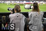 16.08.2025, Fussball Bundesliga 2025/2026, Franz-Beckenbauer-Supercup, VfB Stuttgart - FC Bayern Mnchen, in der MHP-Arena (Stuttgart). Zwei Fotografinnen