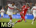 16.08.2025, Fussball Bundesliga 2025/2026, Franz-Beckenbauer-Supercup, VfB Stuttgart - FC Bayern Mnchen, in der MHP-Arena (Stuttgart). v.l. Josha Vagnoman (Stuttgart) gegen Luis Diaz (FC Bayern Mnchen) 