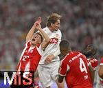 16.08.2025, Fussball Bundesliga 2025/2026, Franz-Beckenbauer-Supercup, VfB Stuttgart - FC Bayern Mnchen, in der MHP-Arena (Stuttgart). Drei gegen Nick Woltemade (Stuttgart) v.l. Joshua Kimmich (FC Bayern Mnchen), Nick Woltemade (Stuttgart), Jonathan Tah (FC Bayern Mnchen) und Dayot Upamecano (FC Bayern Mnchen) 