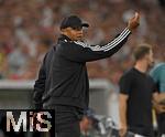 16.08.2025, Fussball Bundesliga 2025/2026, Franz-Beckenbauer-Supercup, VfB Stuttgart - FC Bayern Mnchen, in der MHP-Arena (Stuttgart). Trainer Vincent Kompany (FC Bayern Mnchen) 